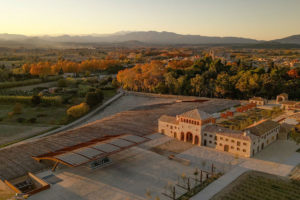 Bâtiment architecturale, cave à vin